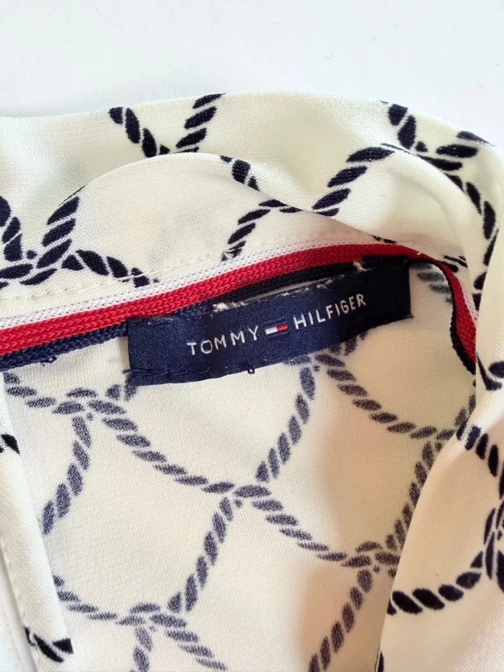 Tommy Hilfiger‎ Rope Print Sleeveless Blouse Twisted Knot V-Neck Nautical
